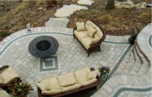 Patio with triple border and Accent in middle